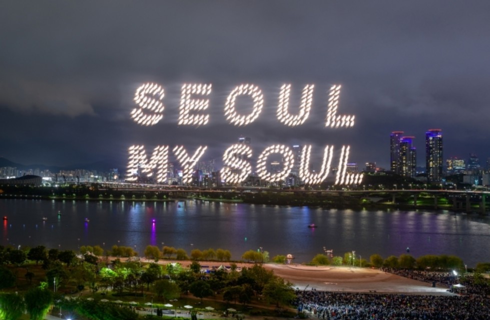 파블로항공, ‘서울페스타’에서 독자적인 국내 기술로 ‘멀티미디어드론쇼’ 펼쳐 썸네일